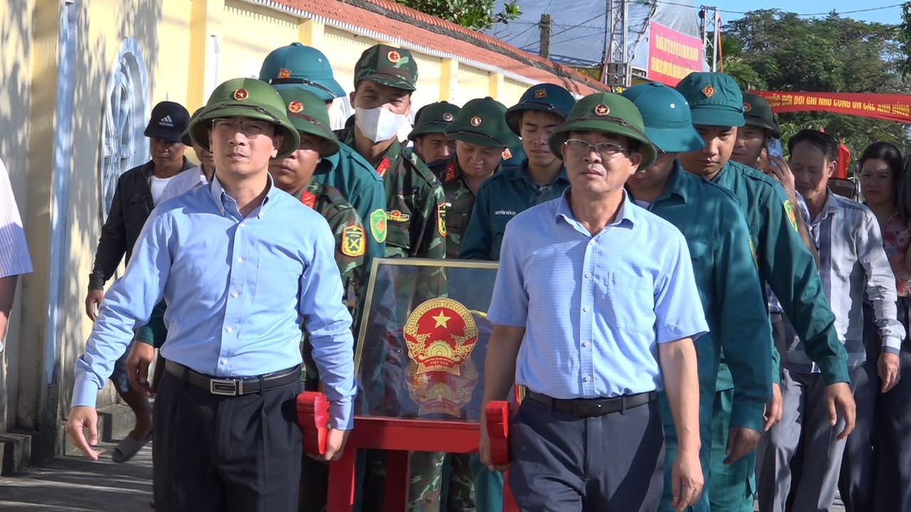 Ban Chỉ đạo 515 TP. Hải Phòng và cấp ủy, chính quyền xã Vĩnh Bảo, các cơ quan, đơn vị