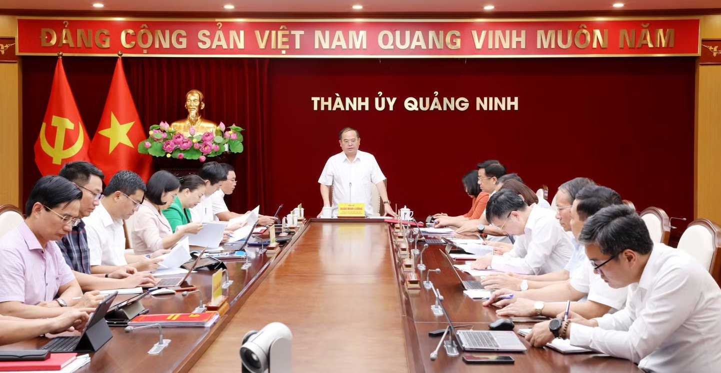 thành uỷ