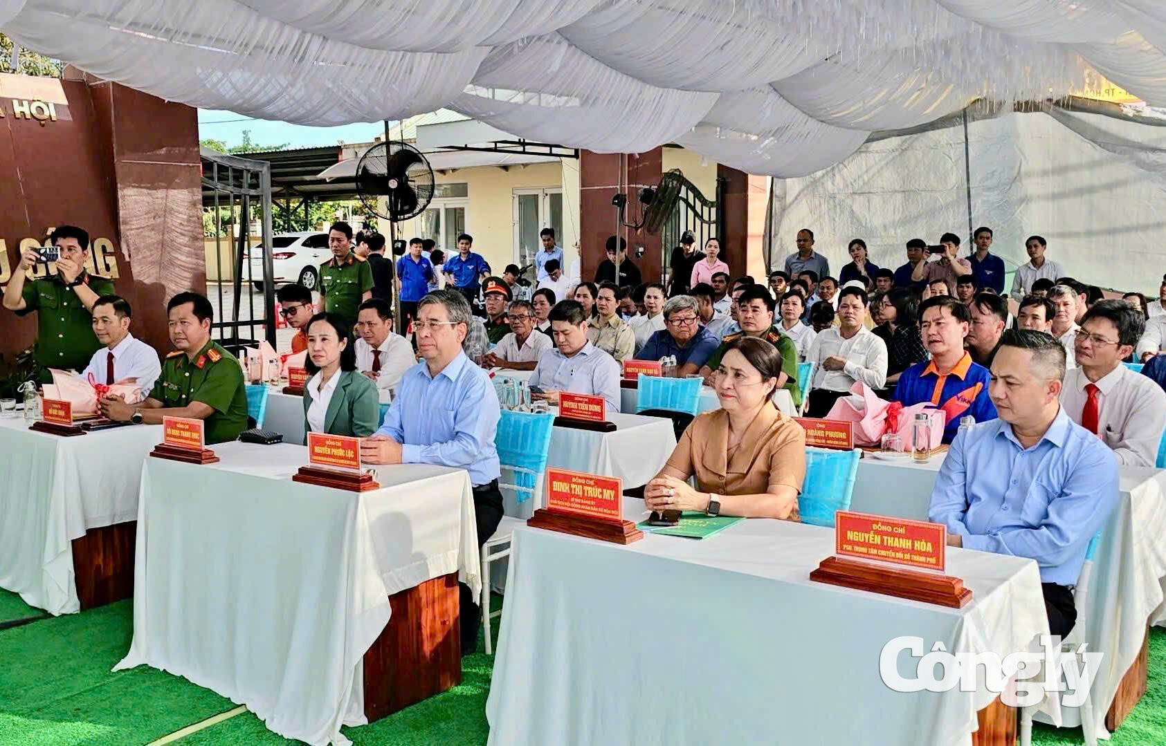 Quang cảnh của buổi lễ.