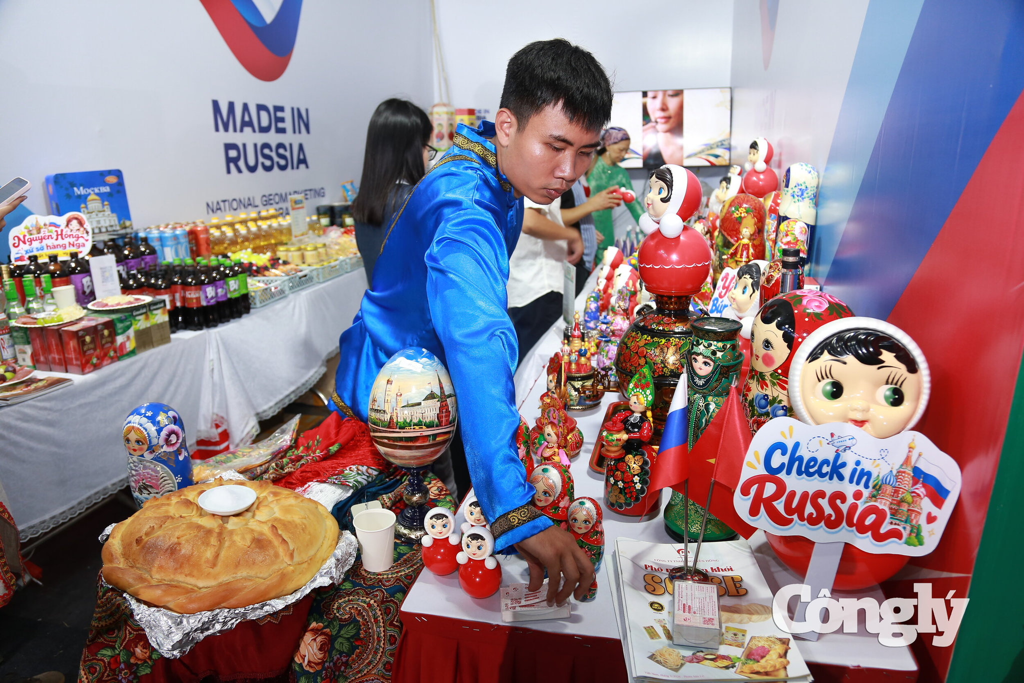 Không gian đa sắc màu tại Lễ hội Văn hóa Thế giới tại Hà Nội 2026 (28)