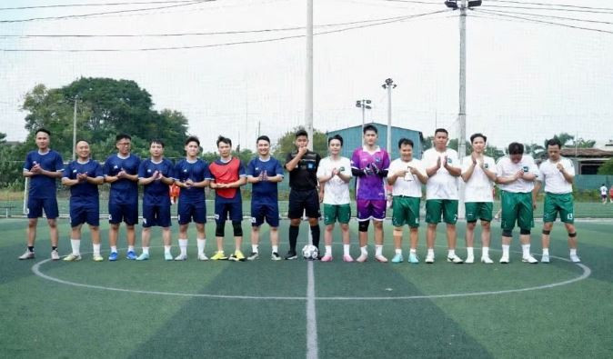 Giải bóng đá