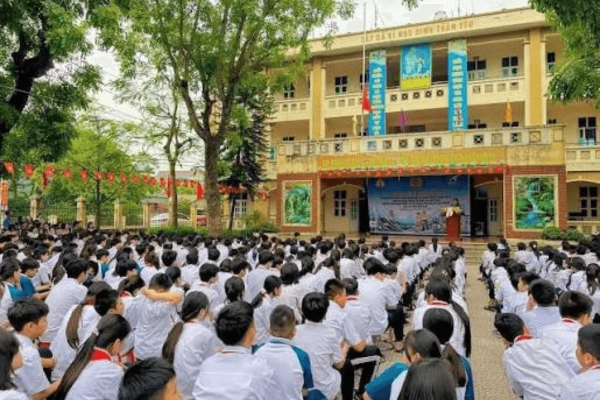 cơ sở giáo dục công lập