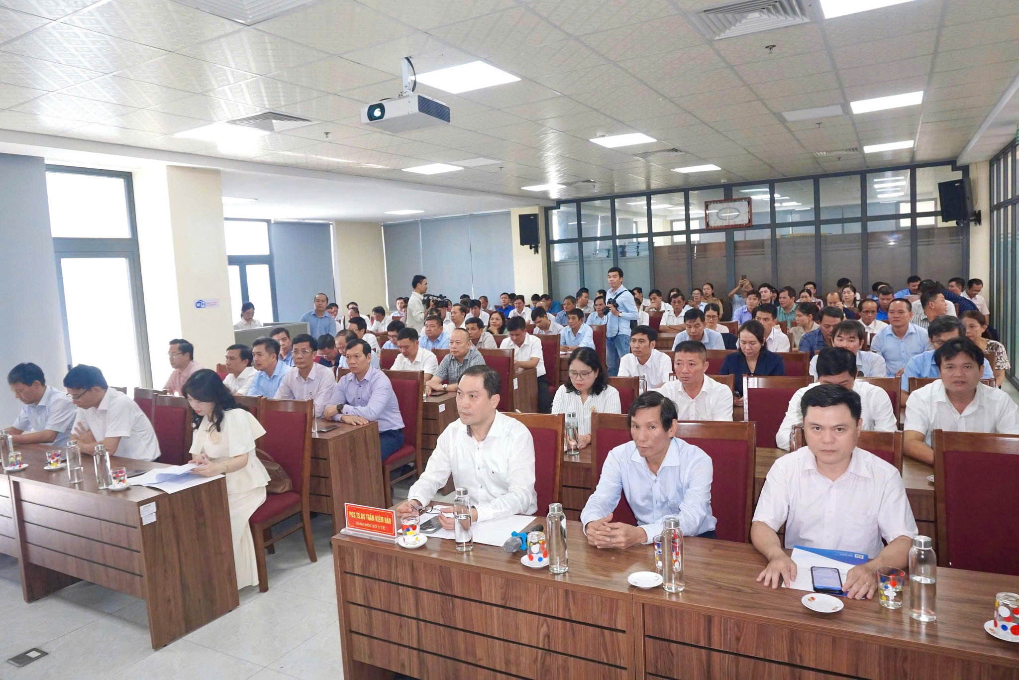 Y tế (1)