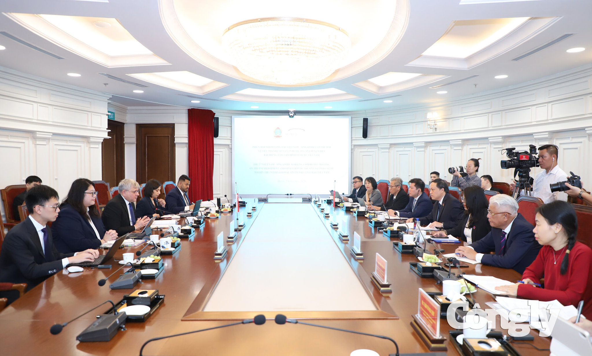 Toa-an-chuyen-biet-TANDTC (1)