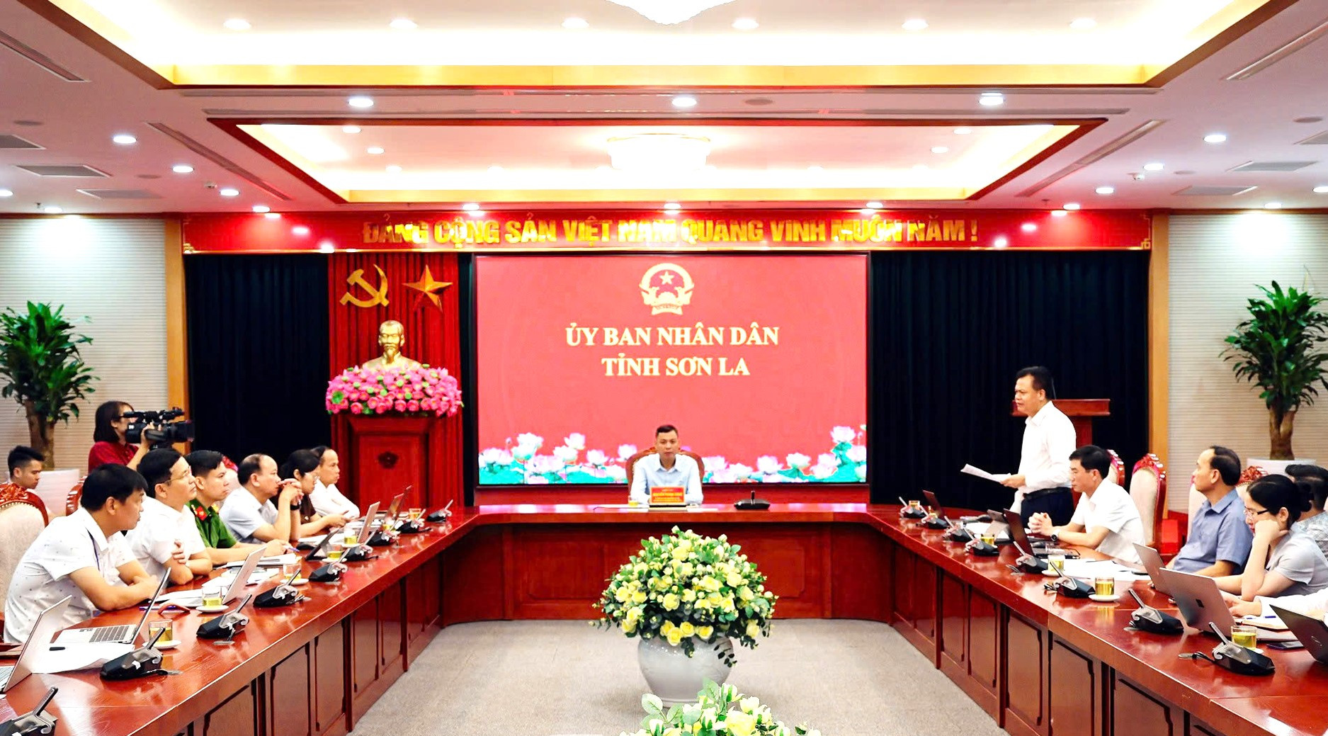 Họp Ban Chỉ đạo đo đạc, lập hồ sơ địa chính và xây dựng cơ sở dữ liệu đất đai tỉnh Sơn La