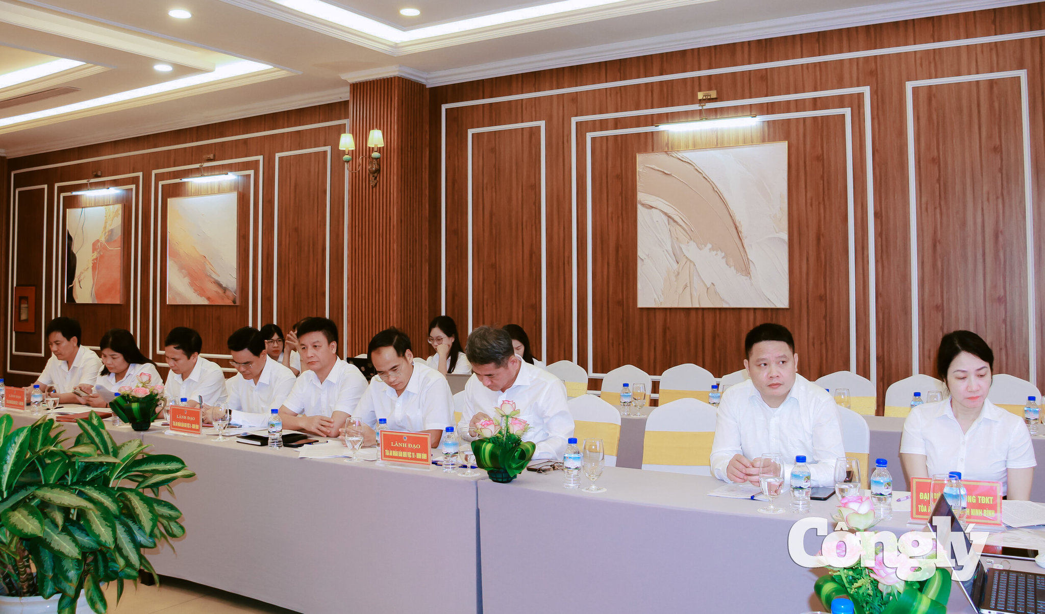 hoi_nghi2 (1)