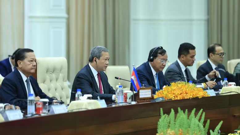 Thủ tướng Hun Manet khẳng định Chính phủ và nhân dân Campuchia luôn mong muốn cùng Việt Nam gìn giữ, phát huy quan hệ láng giềng tốt đẹp, hữu nghị truyền thống, hợp tác toàn diện, bền vững lâu dài, vì hòa bình, ổn định và thịnh vượng của hai nước. (Ảnh: chinhphu.vn/Nhật Bắc) a5-6779.png