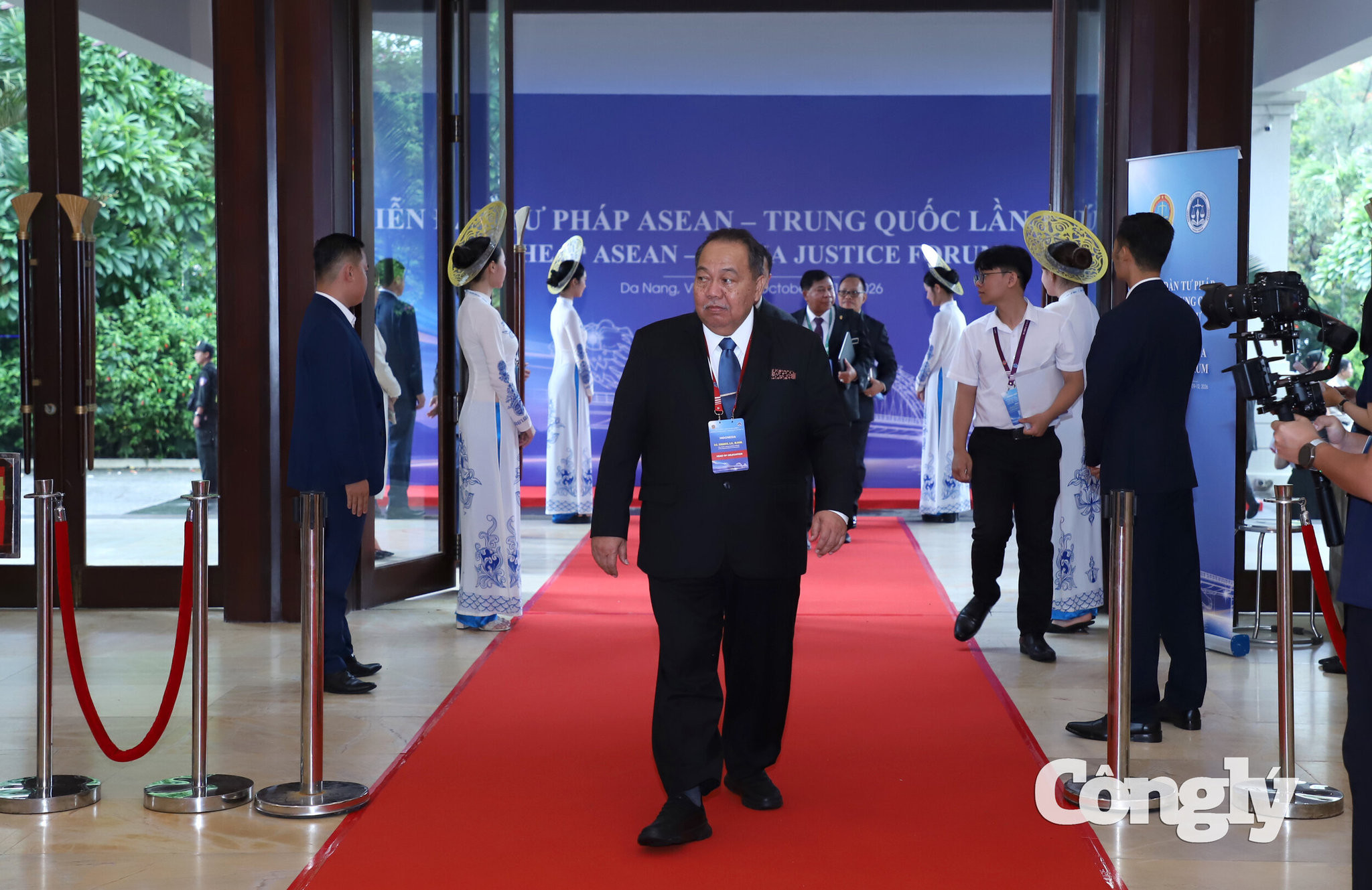 khai-mac-dien-dan-tu-phap_5471.jpg
