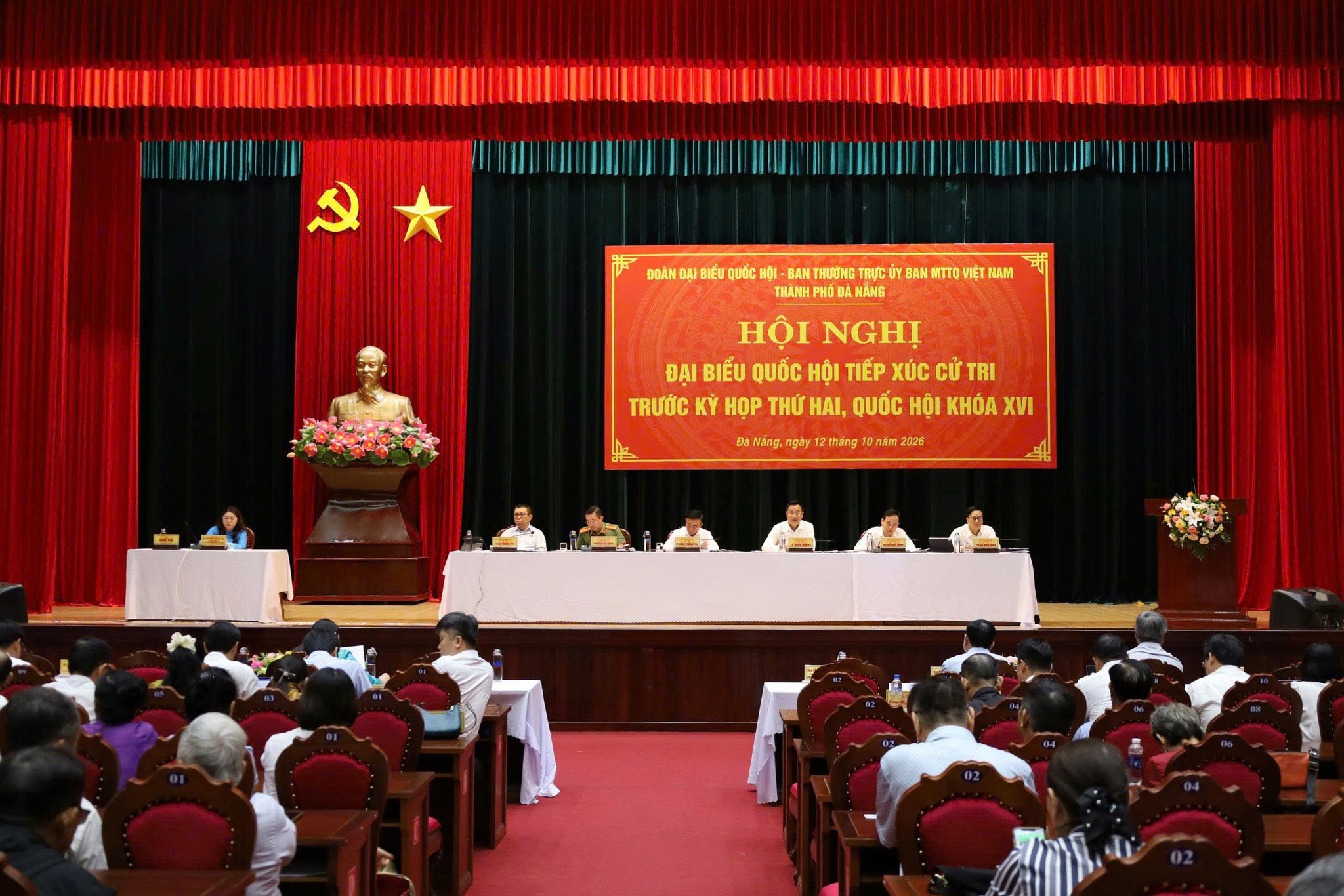 Hội nghị tiếp xúc cử tri Đà Nẵng trước Kỳ họp thứ hai, Quốc hội khóa XVI.
