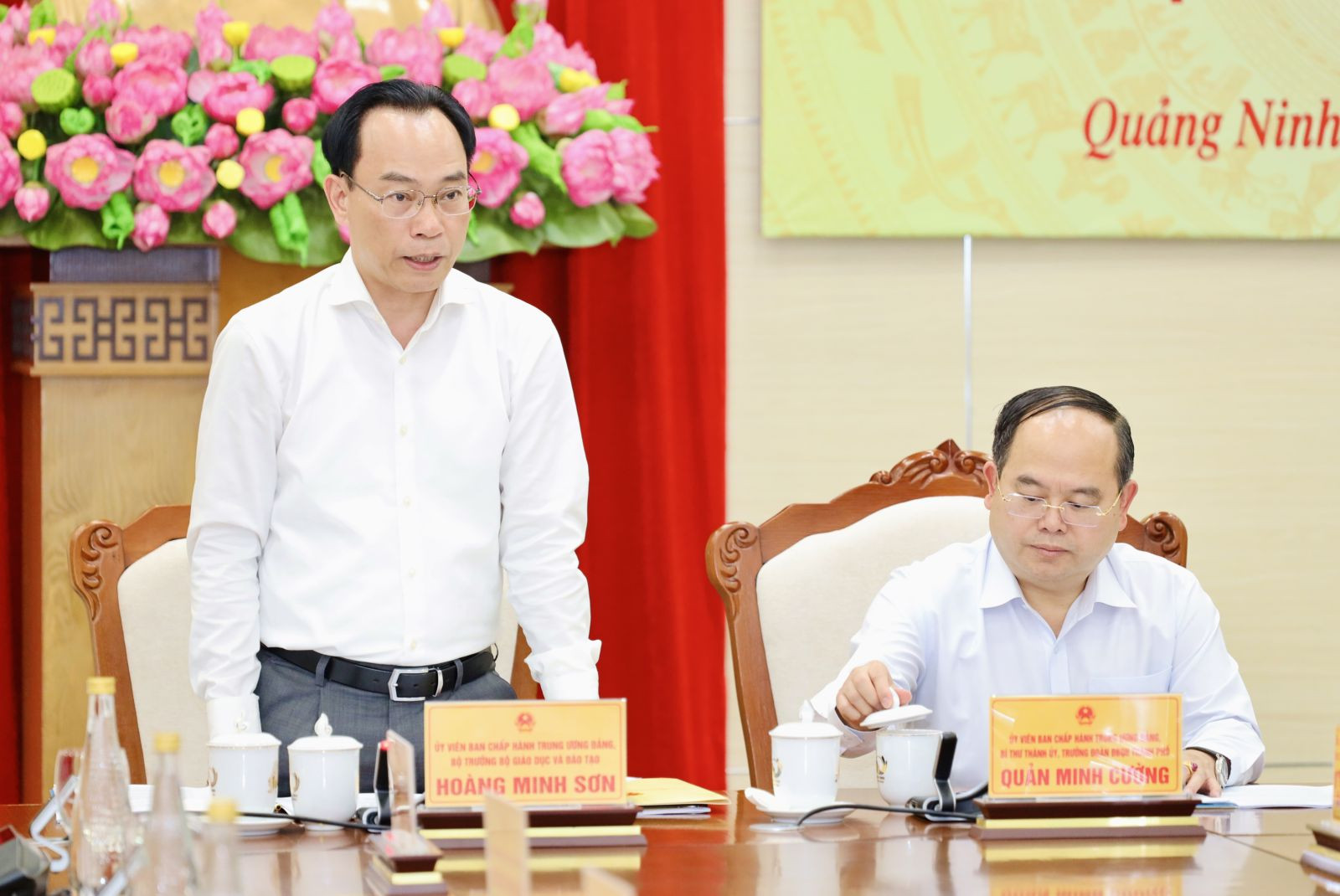 Bí thư