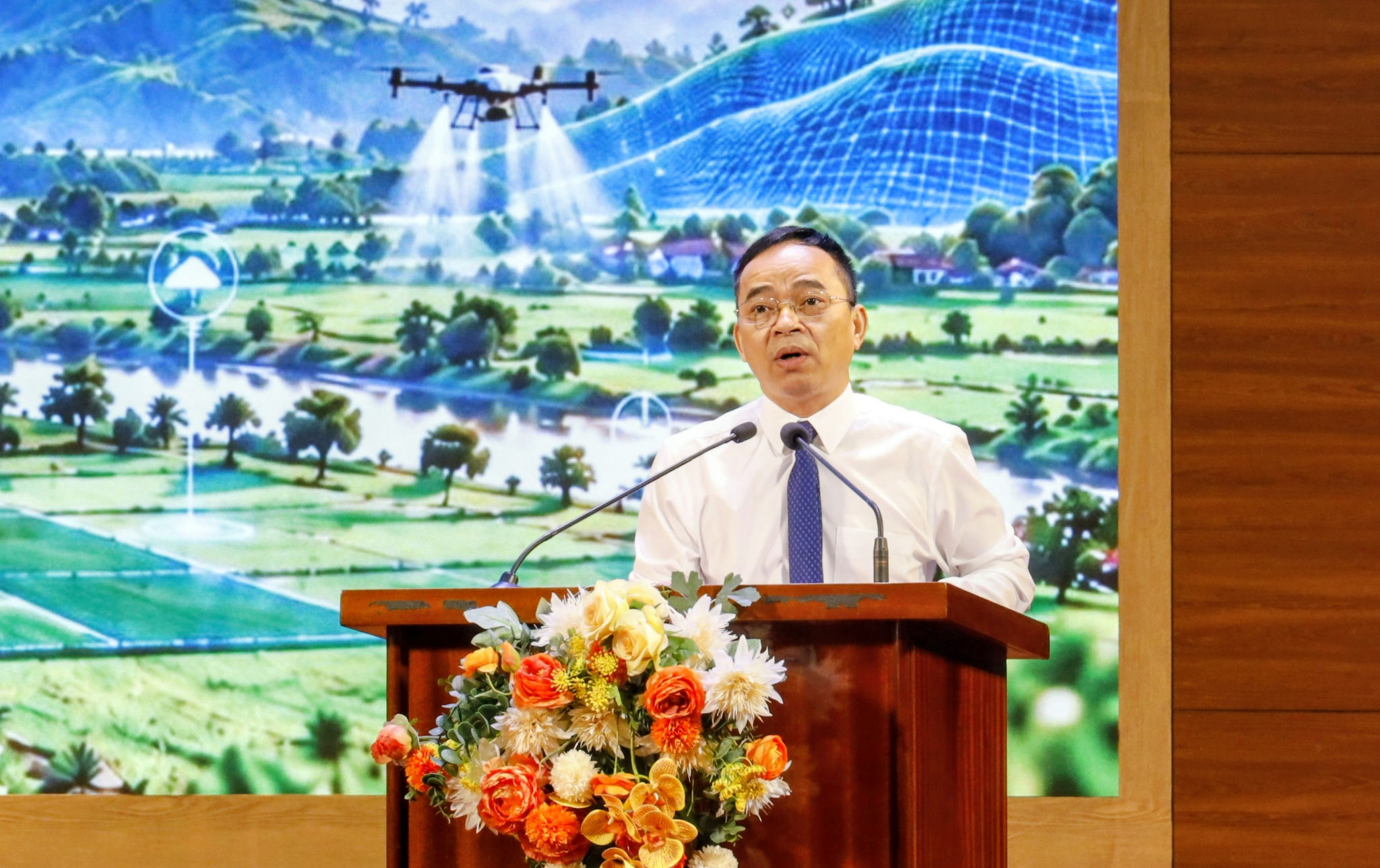Phó Chủ tịch UBND tỉnh Nguyễn Văn Đoạt.