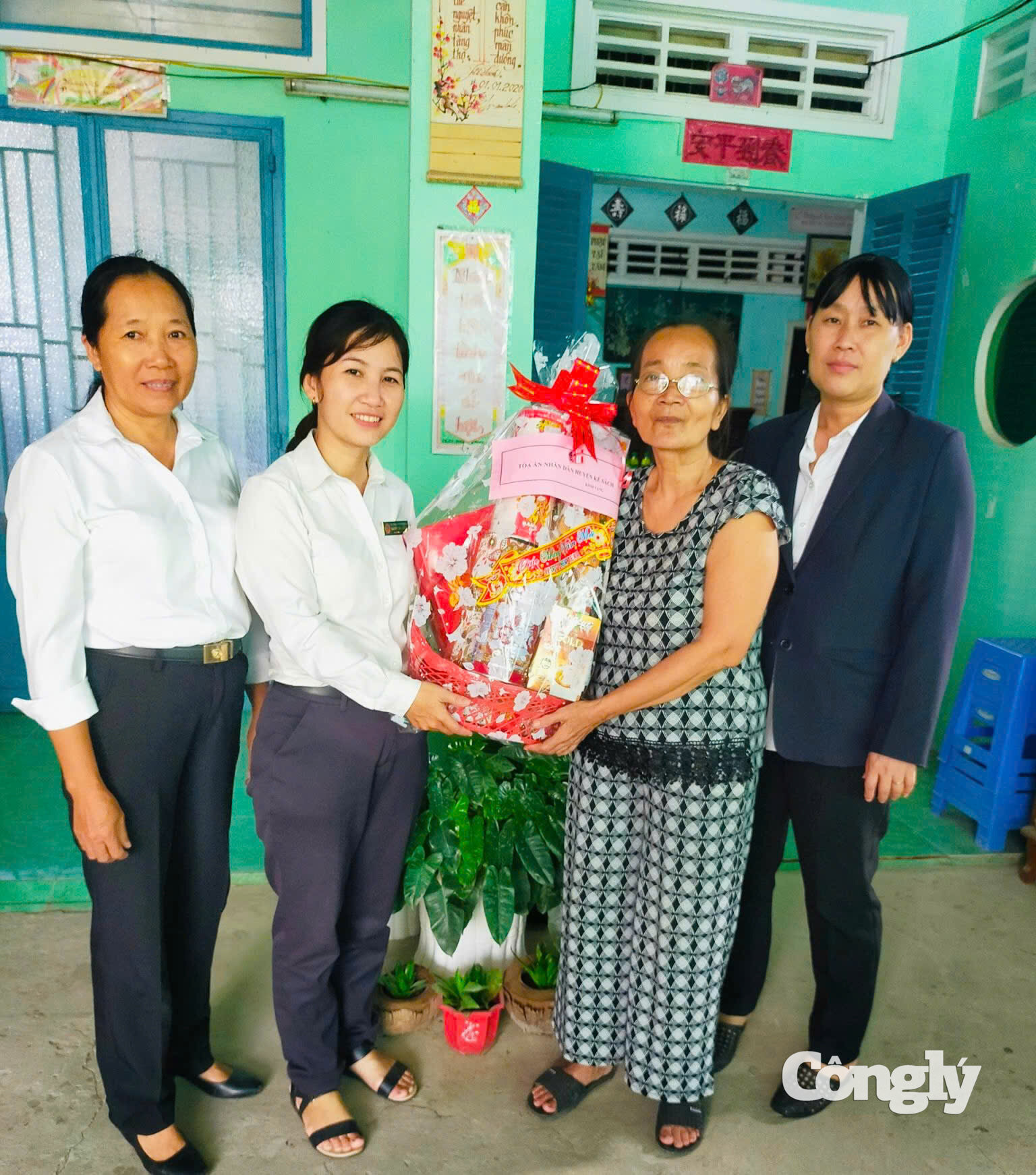 Thẩm phán Nguyễn Thị Linh Đa nhiệt huyết trong công việc, trách nhiệm với cộng đồng.