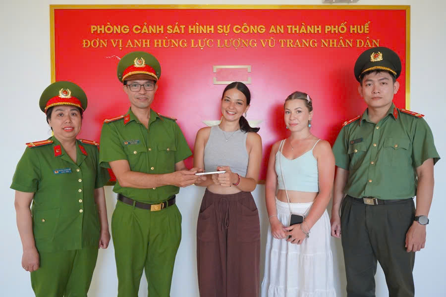 Cướp giật tài sản (1)