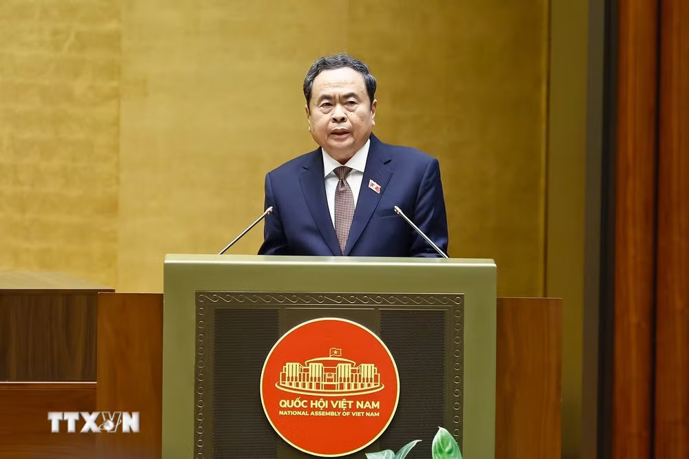 Chủ tịch Quốc hội Trần Thanh Mẫn phát biểu khai mạc Kỳ họp thứ hai, Quốc hội khóa XVI. (Ảnh: Doãn Tấn/TTXVN) ttxvn_ong-man.jpg