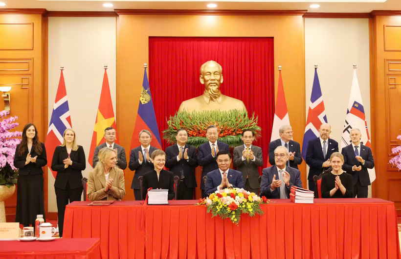 Chính thức ký kết Hiệp định Thương mại Tự do Việt Nam-EFTA (VEFTA). (Ảnh: BCT/Vietnam+)