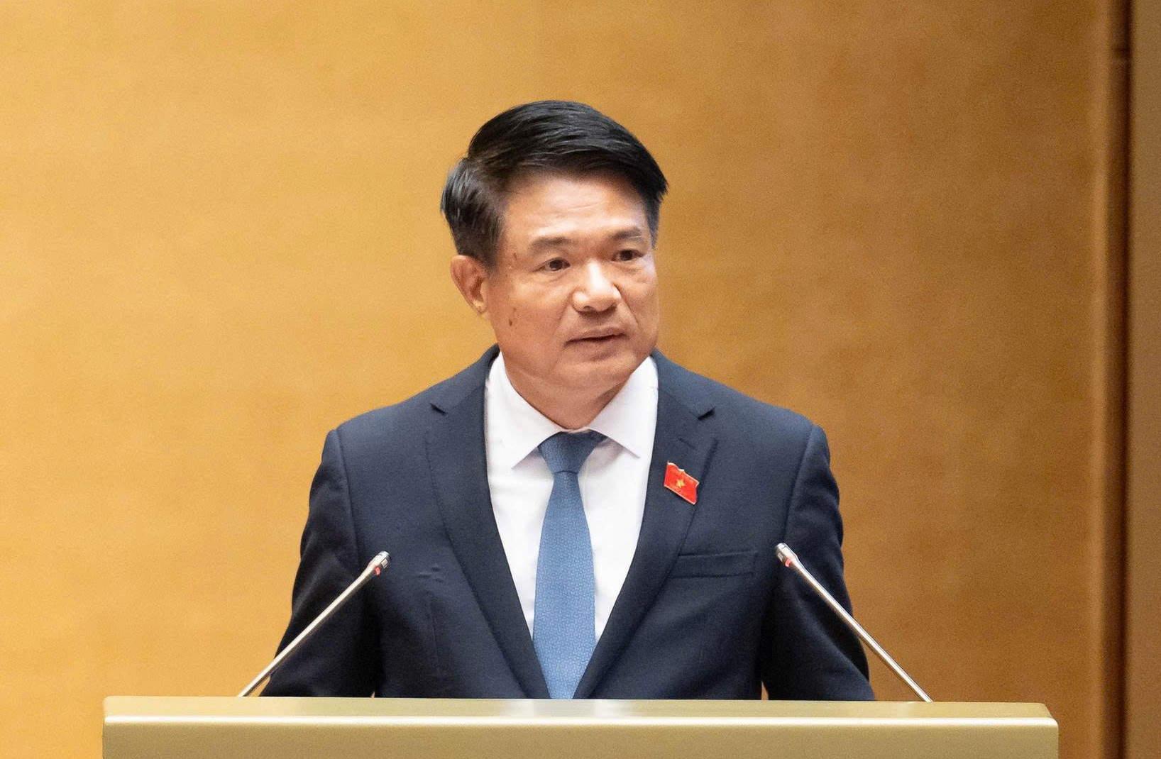nguyen-huy-tien(1).jpg