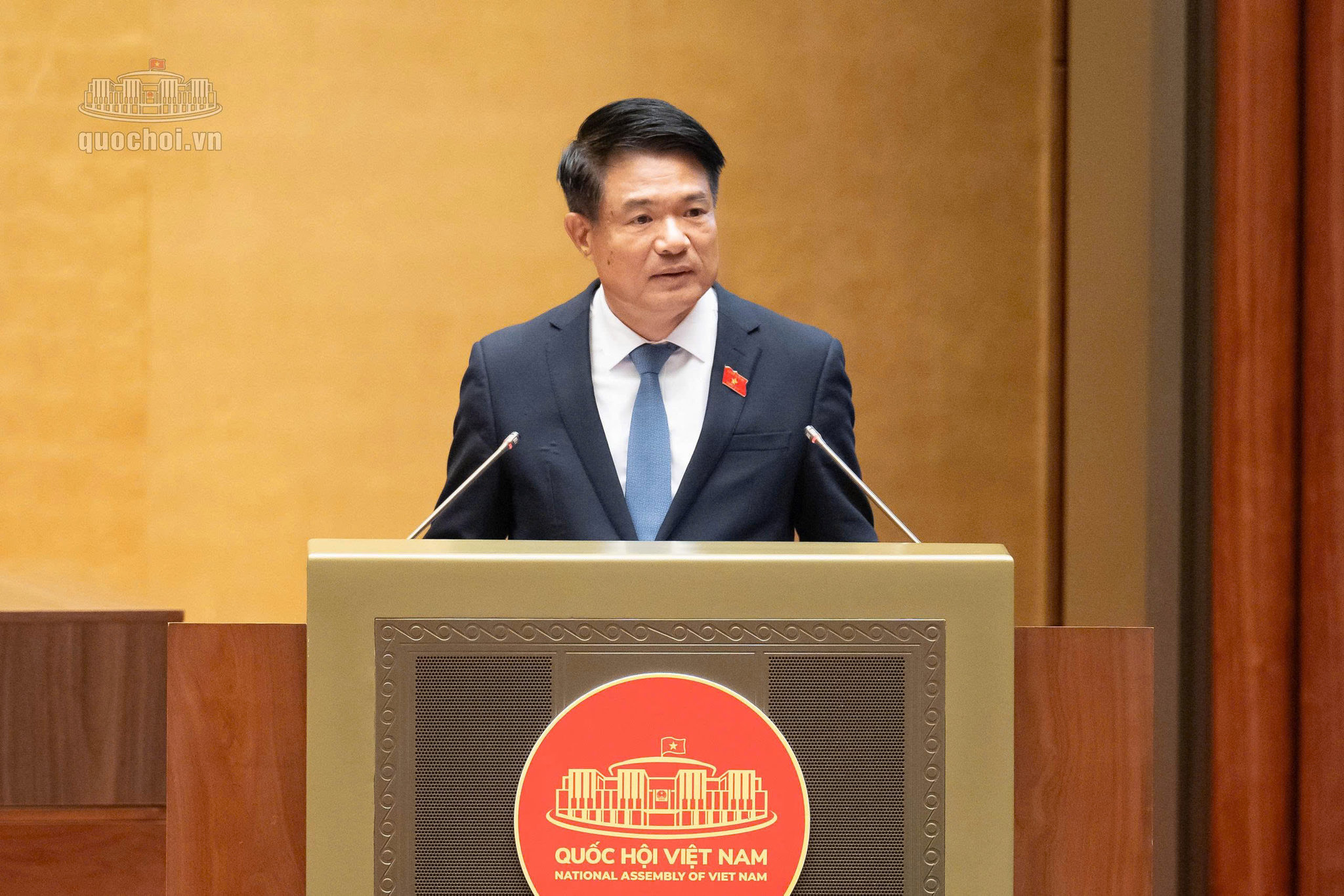 nguyen-huy-tien.jpg