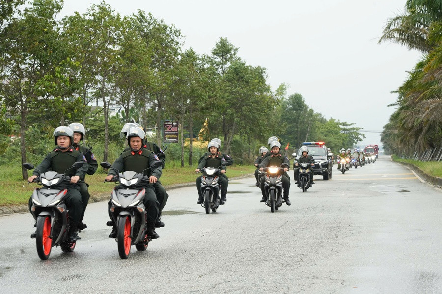 Công an TP Huế (3)