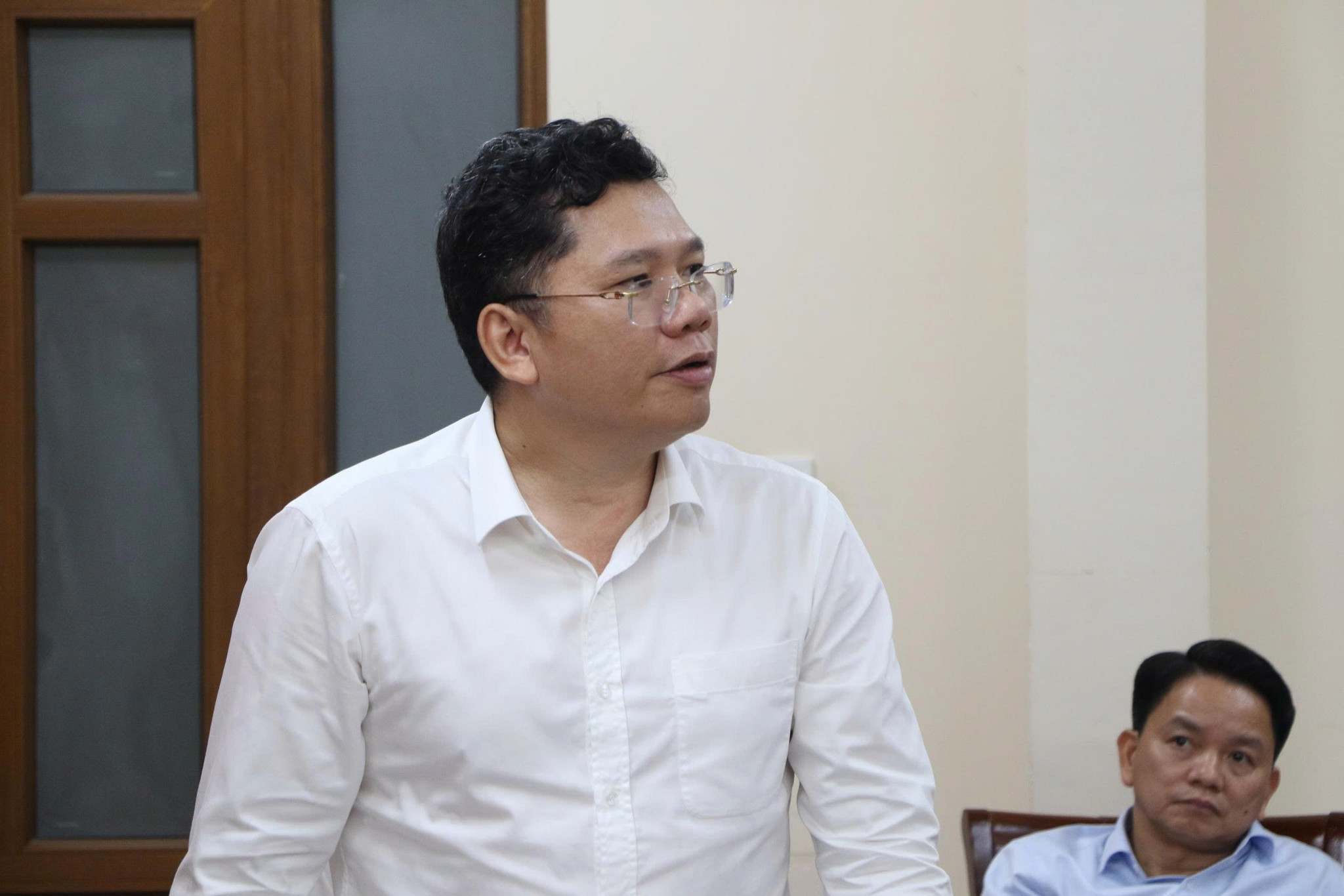Ông Hoàng Nguyên Dinh, Ủy viên Ban Thường vụ Thành ủy, Phó Chủ tịch UBND TP.HCM phát biểu tại buổi lễ khen thưởng ban chuyên án.