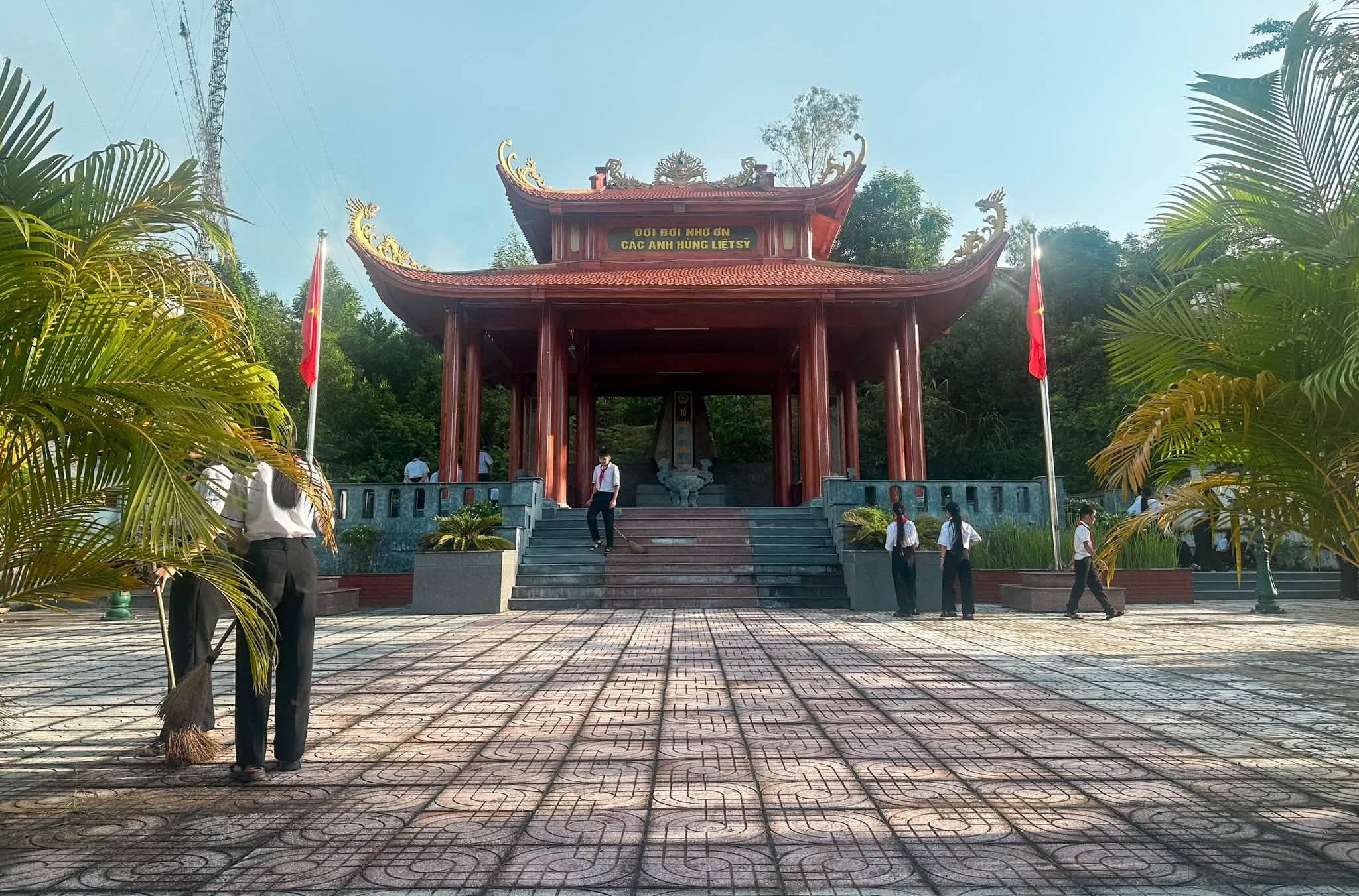 nhan_cham_soc_tuong_dai_liet_si_4.jpg