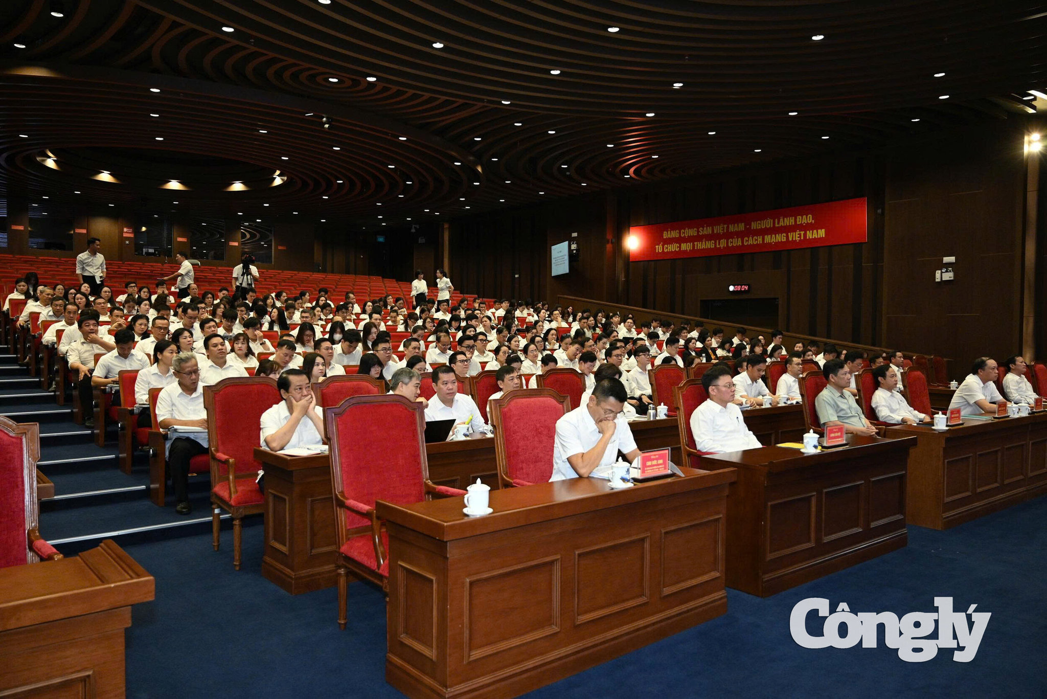 tandtc-hoi-nghi-quan-triet5.jpg