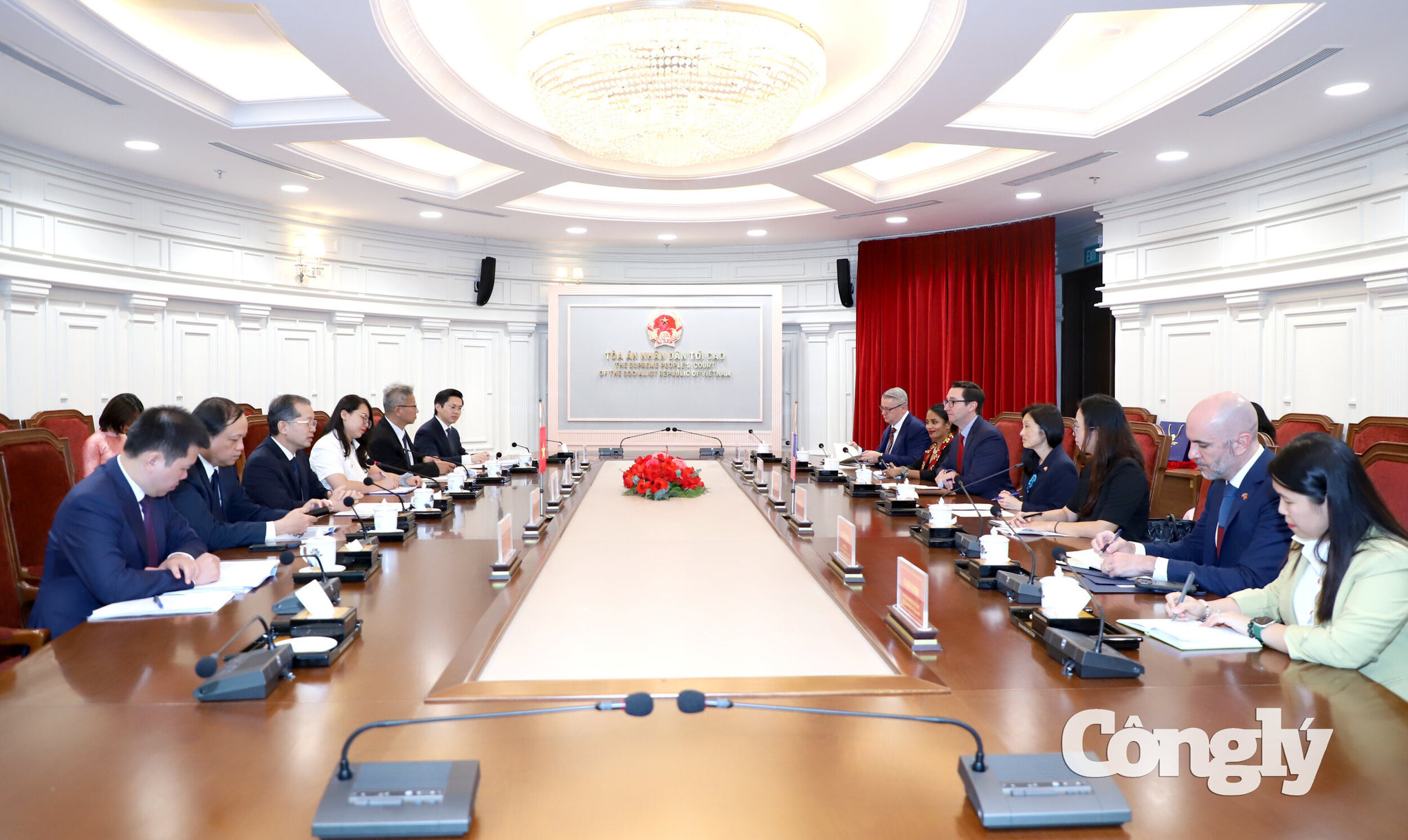 chanh-an-nguyen-van-quang-tiep-ds-hoa-ky371(1).jpg