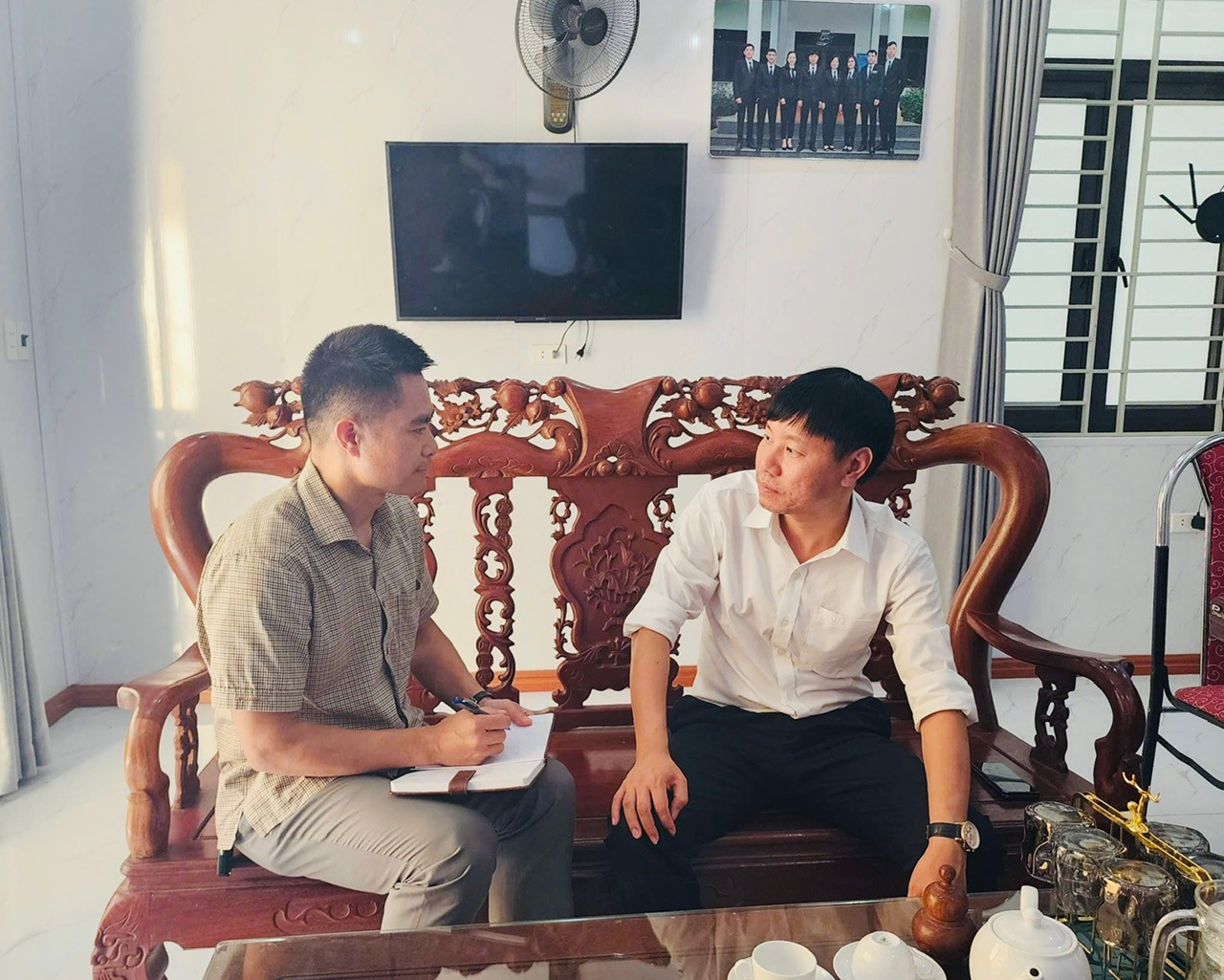 onghung-aff8957b5f43a562d0dbf9d7709ade81.jpg