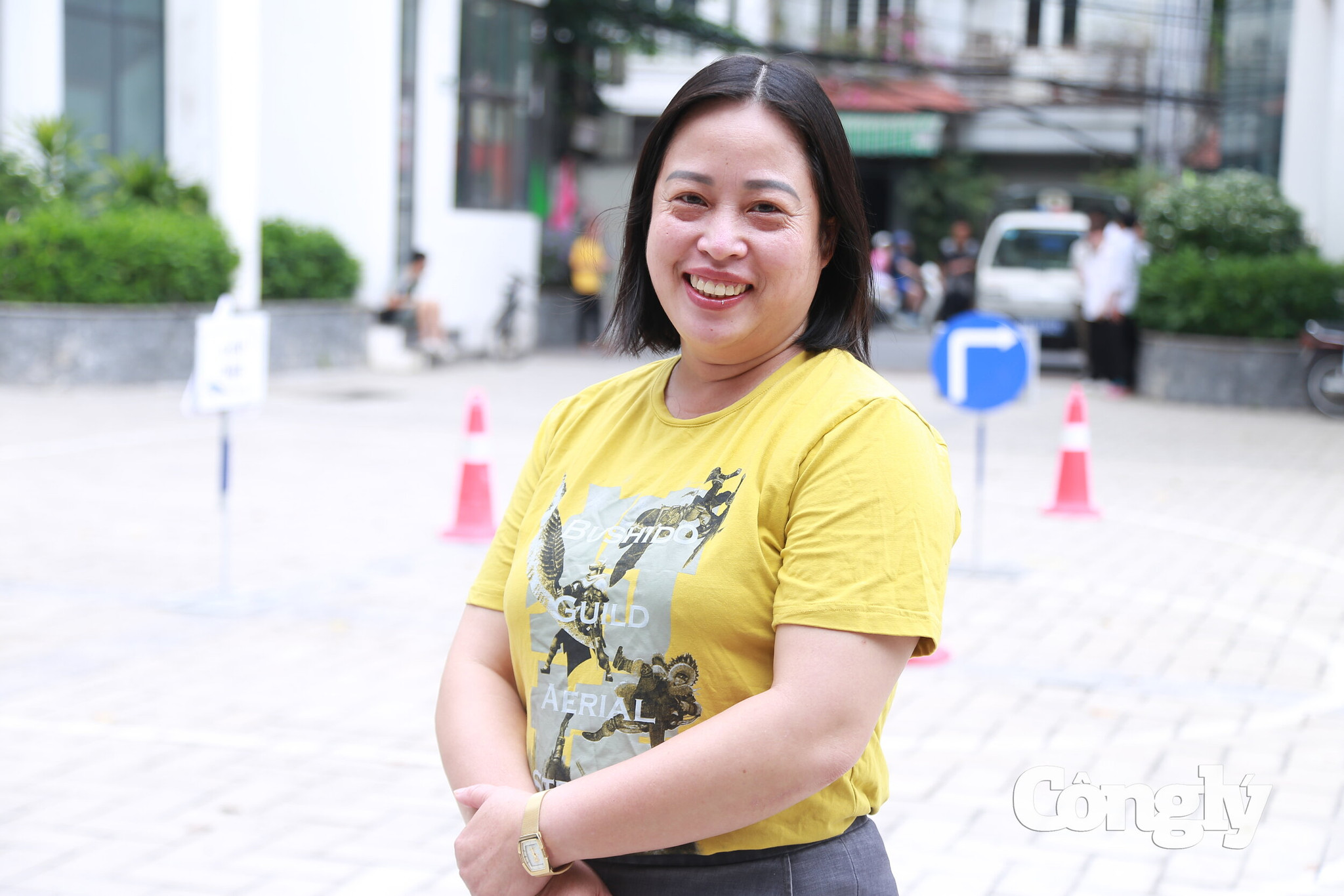 Tuyên truyền pháp luật về giao thông và bồi dưỡng kỹ năng lái xe an toàn cho gần 1.000 học sinh, người dân (102)