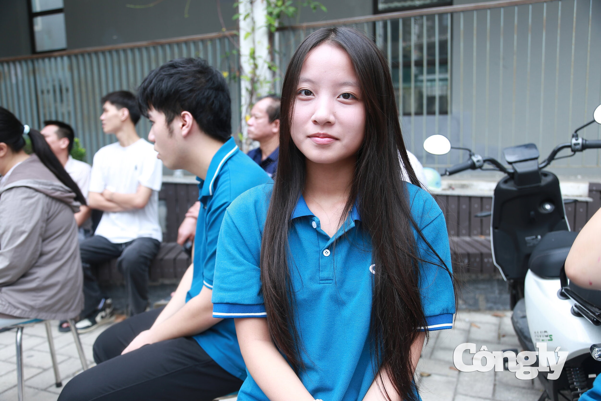 Tuyên truyền pháp luật về giao thông và bồi dưỡng kỹ năng lái xe an toàn cho gần 1.000 học sinh, người dân (108)