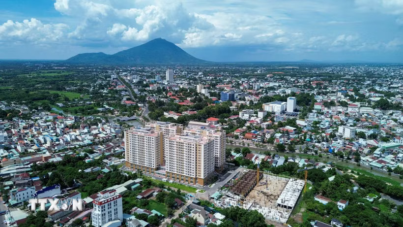 Tây Ninh đẩy mạnh phát triển nhà ở xã hội và nhà ở cho thuê, góp phần đáp ứng nhu cầu an cư của người dân, công nhân và người lao động trên địa bàn. (Ảnh: Giang Phương/TTXVN)