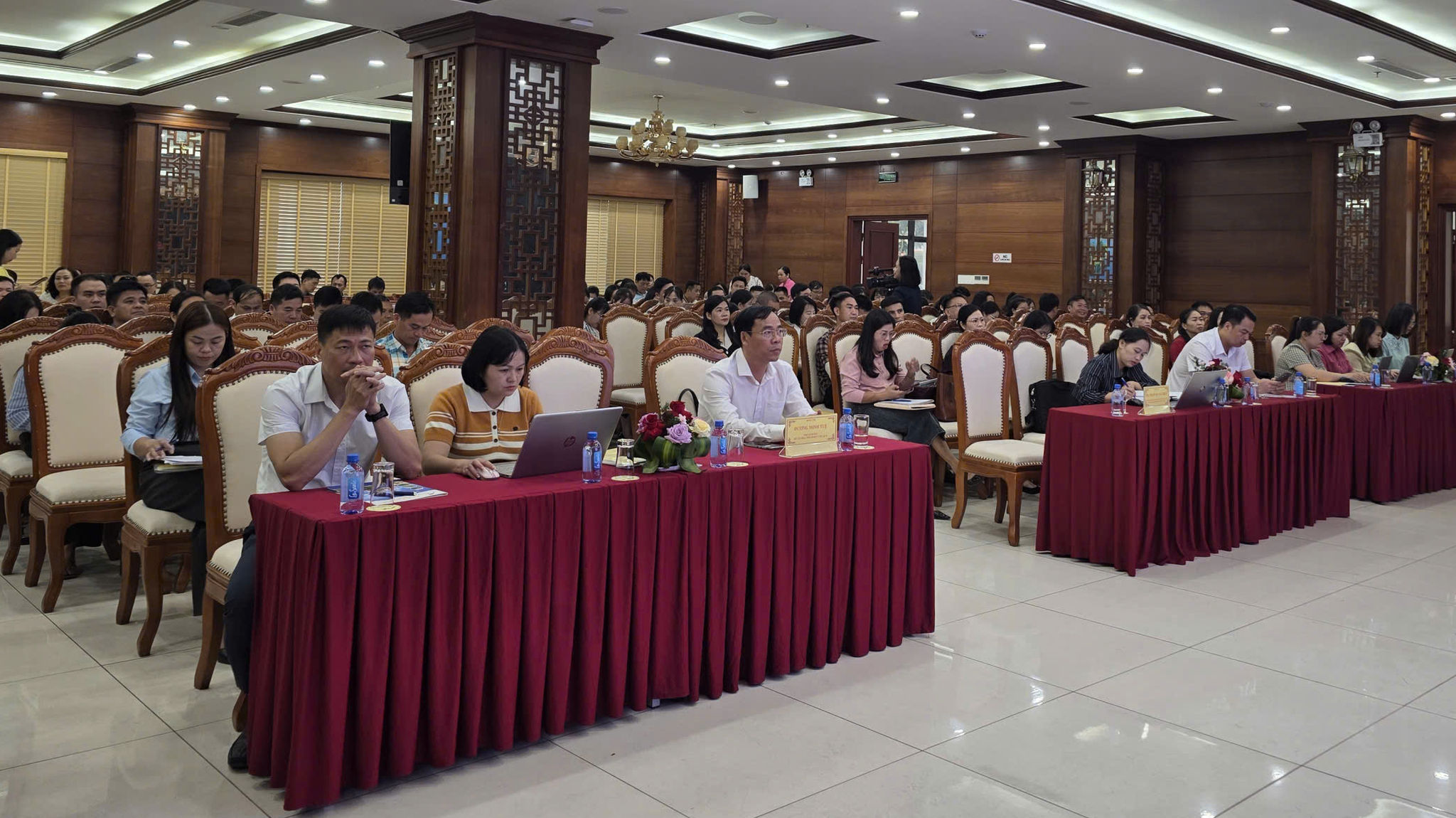 Quang cảnh hội nghị. (Ảnh: Trương Hiếu)