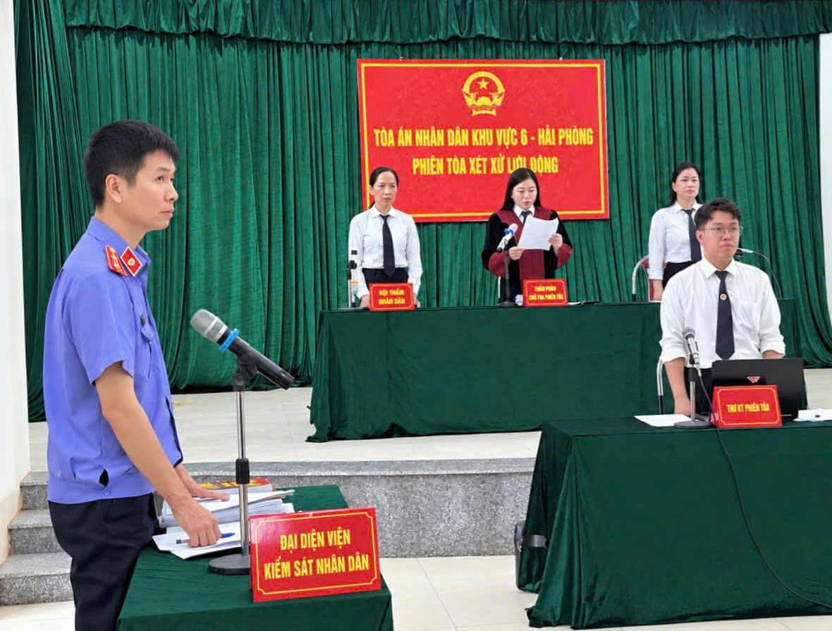 Xét xử lưu động