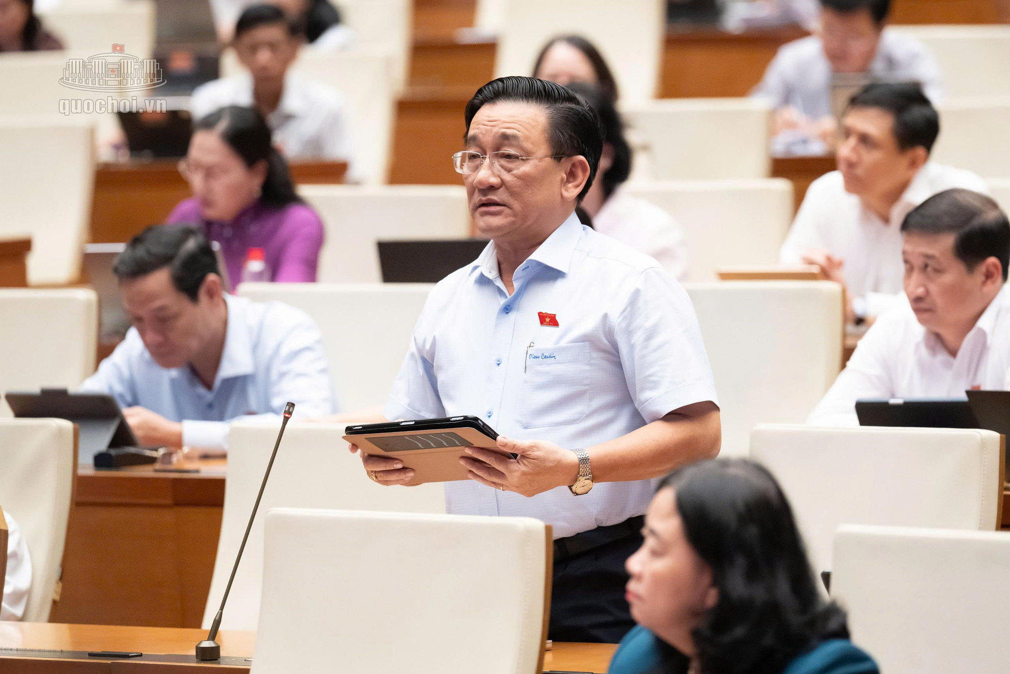 tran-quoc-tuan.jpg