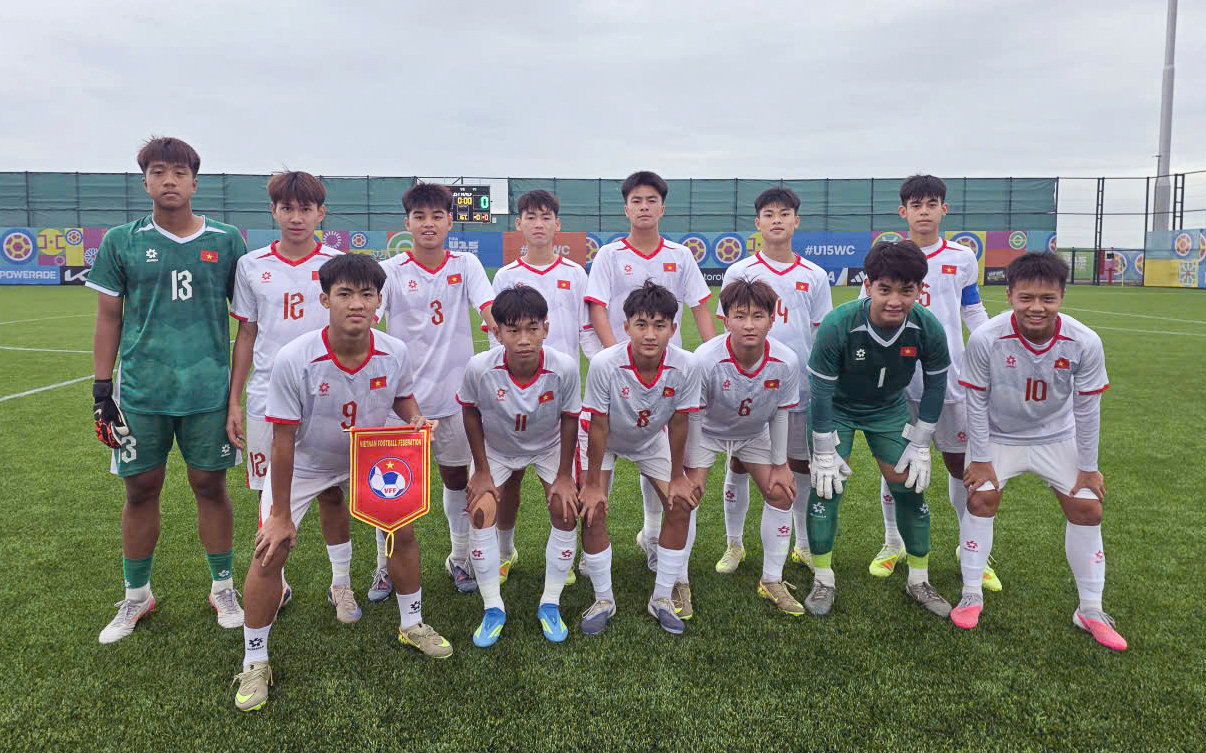 U15 Việt Nam giành quyền vào chung kết nhánh tranh hạng 81-84 Tier C. Ảnh: VFF.