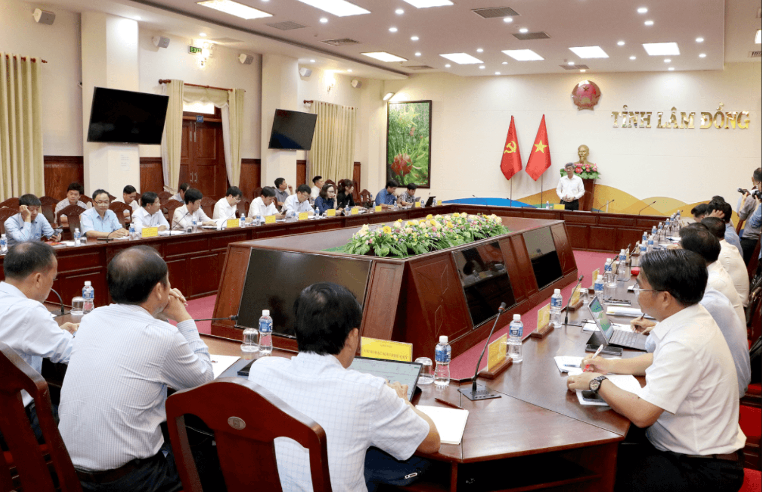 Ảnh màn hình 2026-10-31 lúc 3.56.51 CH