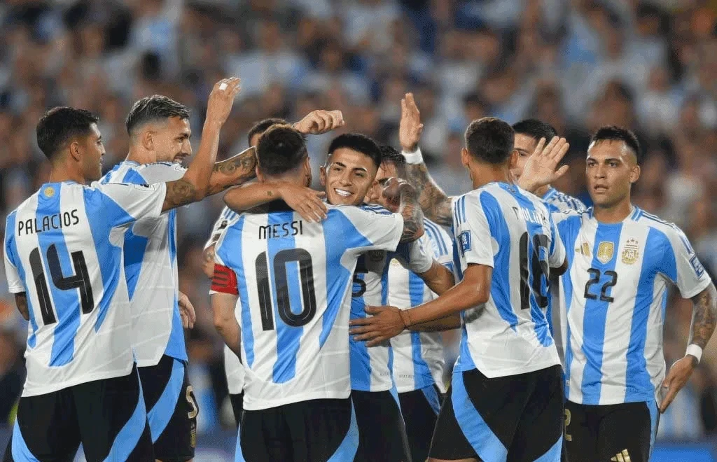 Lionel Messi và các cầu thủ Argentina ăn mừng tại World Cup 2026