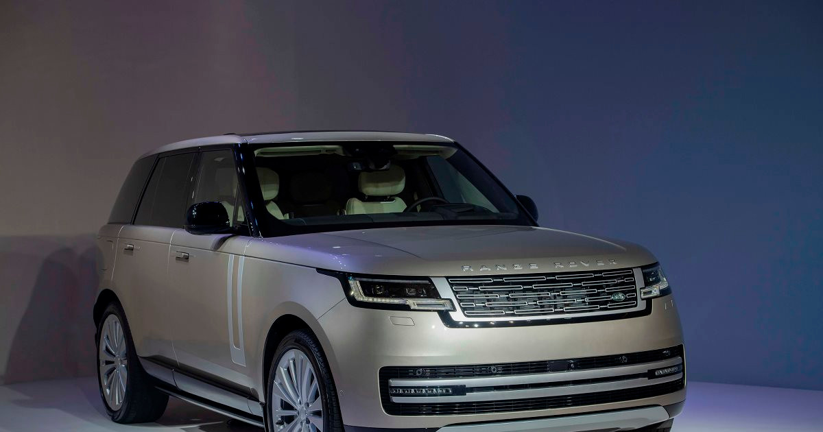 Land Rover ra mắt Range Rover 2022 với giá từ 11,189 tỷ đồng