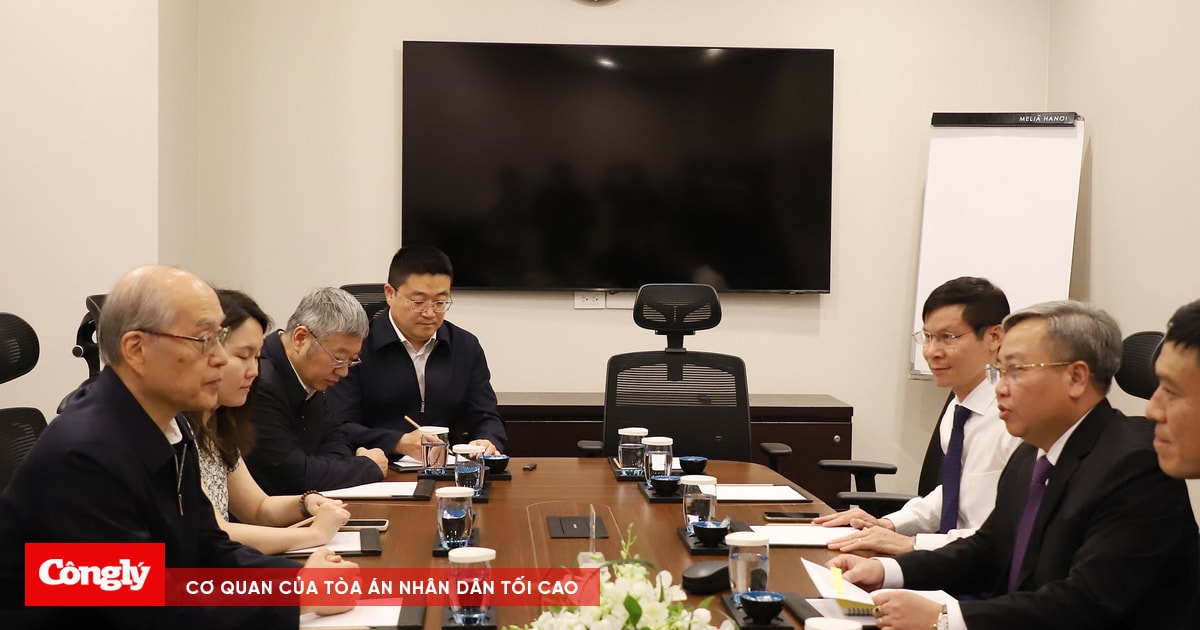 Chánh án TANDTC nước Cộng hòa nhân dân Trung Hoa thăm và làm việc tại Việt Nam