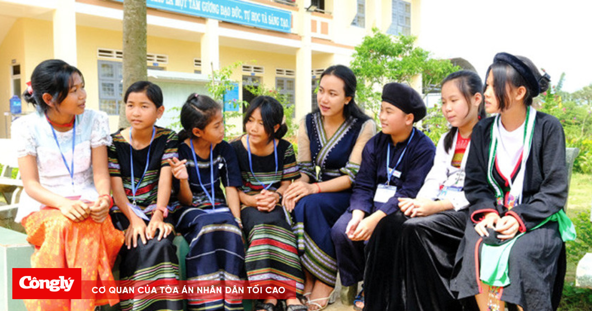 Tập trung đào tạo nhân lực dân tộc thiểu số cho các ngành trọng điểm đến 2035