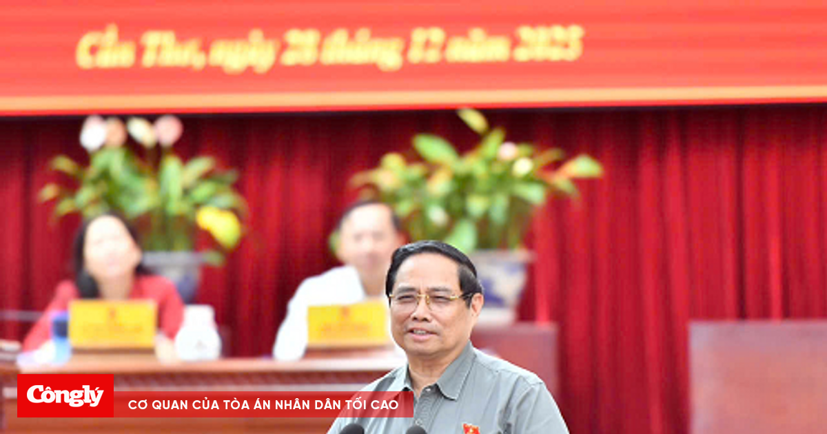 Thủ tướng tiếp xúc cử tri ngành giáo dục & đào tạo, ngành y tế Cần Thơ