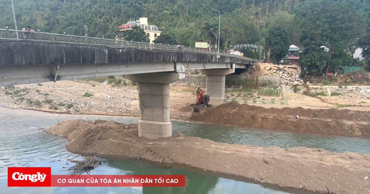 Thanh Hóa: Khắc phục sạt lở nghiêm trọng cầu Quan Sơn bắc qua sông Lò