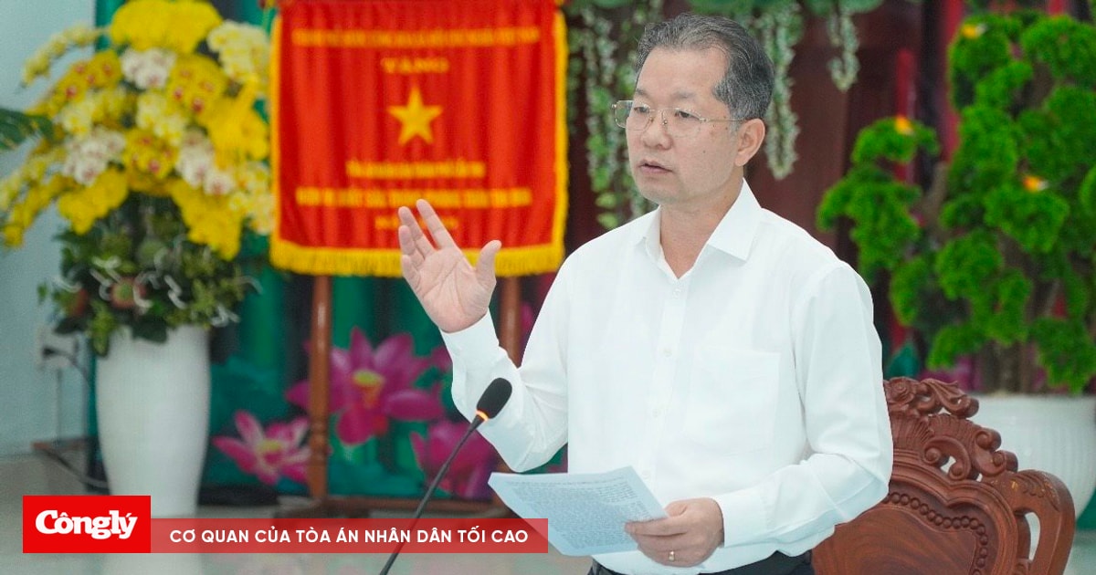 Chánh án TANDTC thăm và làm việc với TAND TP Cần Thơ