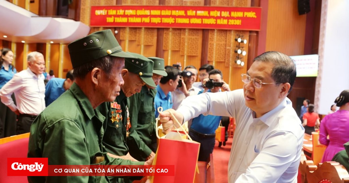 Phó Thủ tướng Thường trực thăm Quảng Ninh, đề nghị tăng cường an sinh xã hội