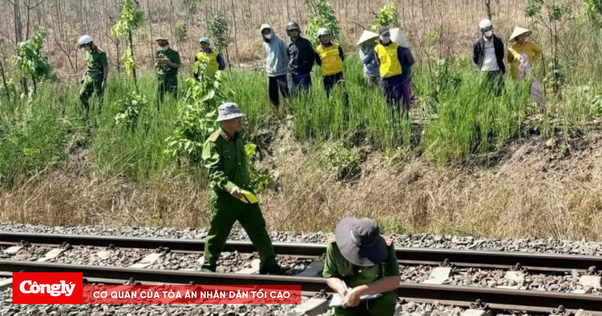 Tai nạn đường sắt, tàu hàng tông nhân viên tuần đường tử vong