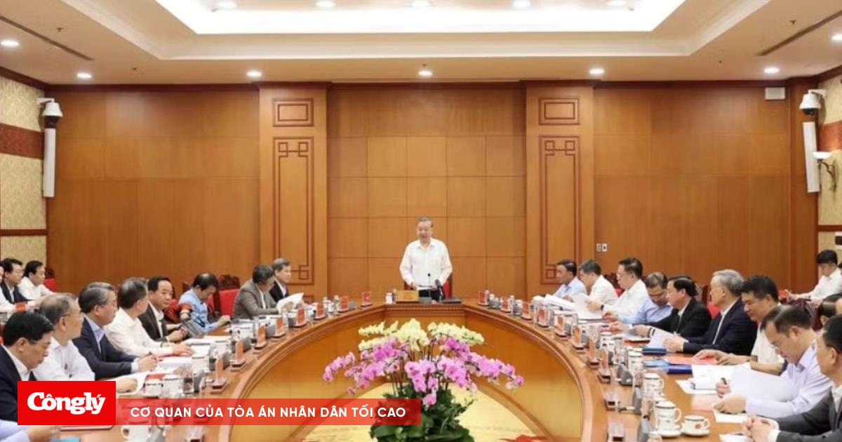 Siết chặt quyền lực, ngăn chặn tham nhũng ngay từ gốc