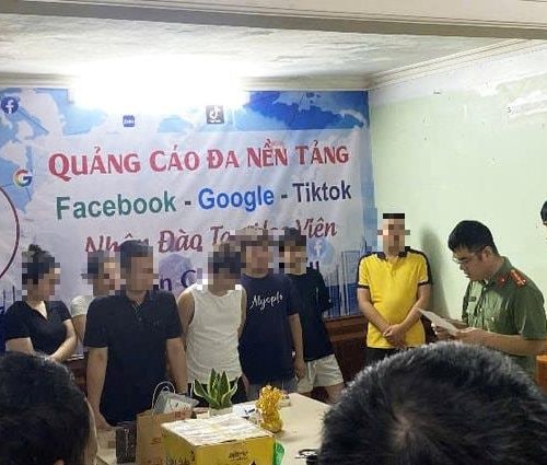 Công an Hưng Yên tìm bị hại của đường dây chế thuốc giả