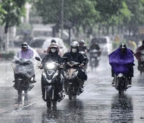 Thanh Hóa đến Hà Tĩnh mưa lớn, Hà Nội mưa rào và dông