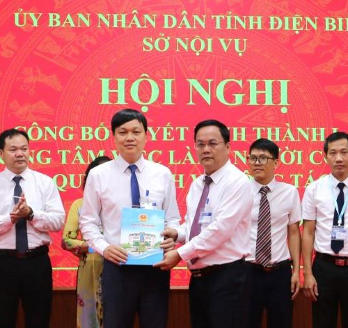 Điện Biên thành lập Trung tâm Việc làm - Người có công