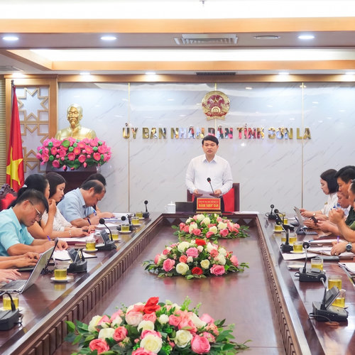 Sơn La gấp rút hoàn thiện trường nội trú liên cấp vùng biên ở Lóng Phiêng