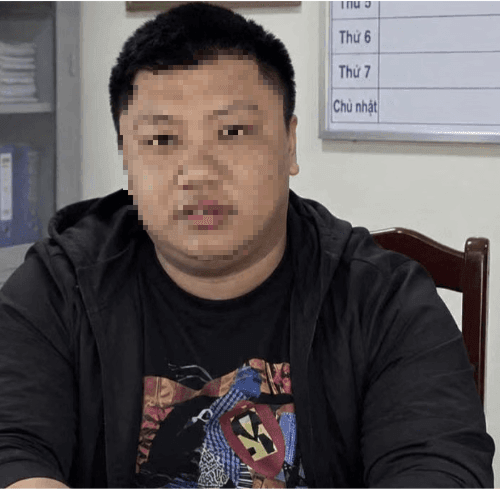 Đối tượng truy nã đặc biệt nguy hiểm về ma túy ra đầu thú